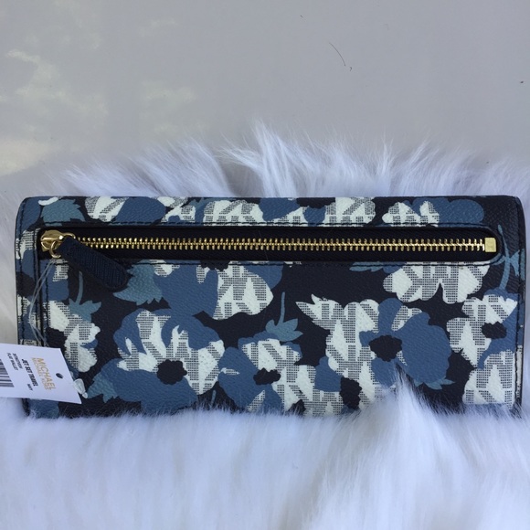 Michael Kors Jet set travel navy floral wallet - Picture 4 of 8